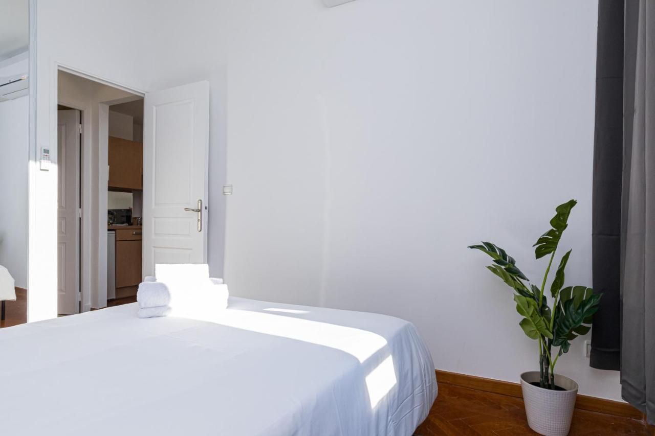 7 Medecin - Place Massena - Central 2P - Lumineux - Climatise Ница Екстериор снимка